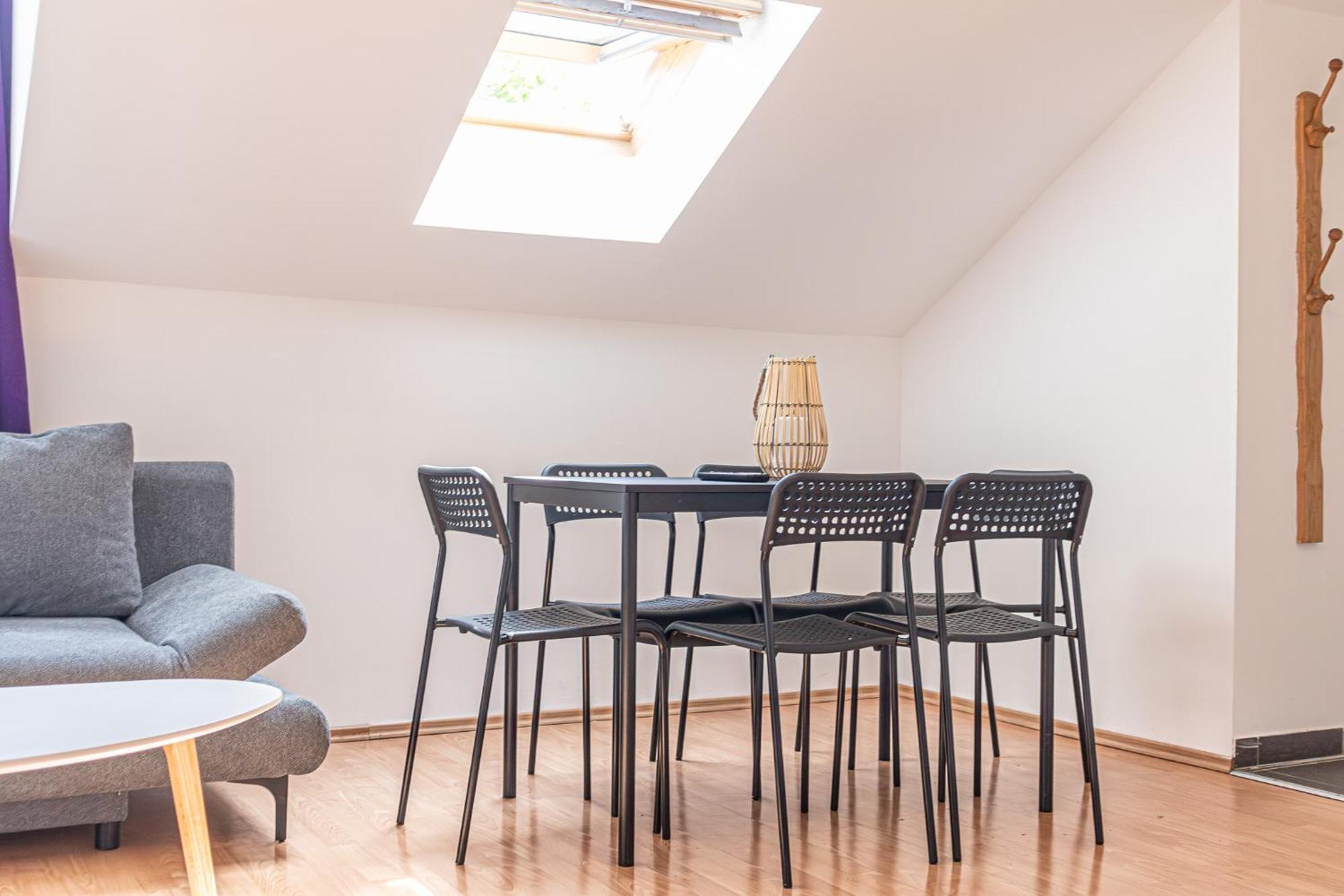Lovely 2br Apt, Great Location - Near Schoenbrunn *