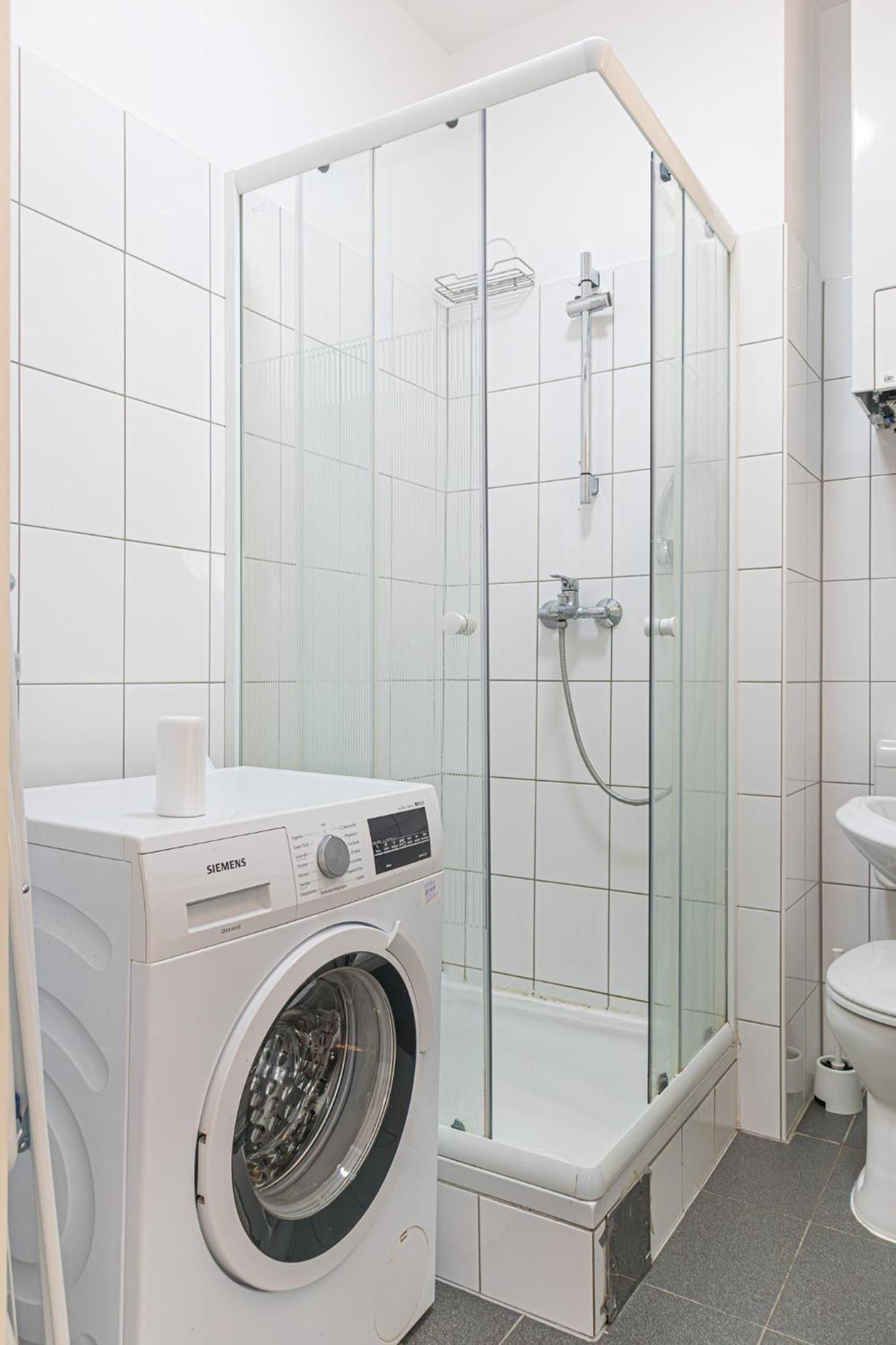 Lovely 2br Apt, Great Location - Near Schoenbrunn *