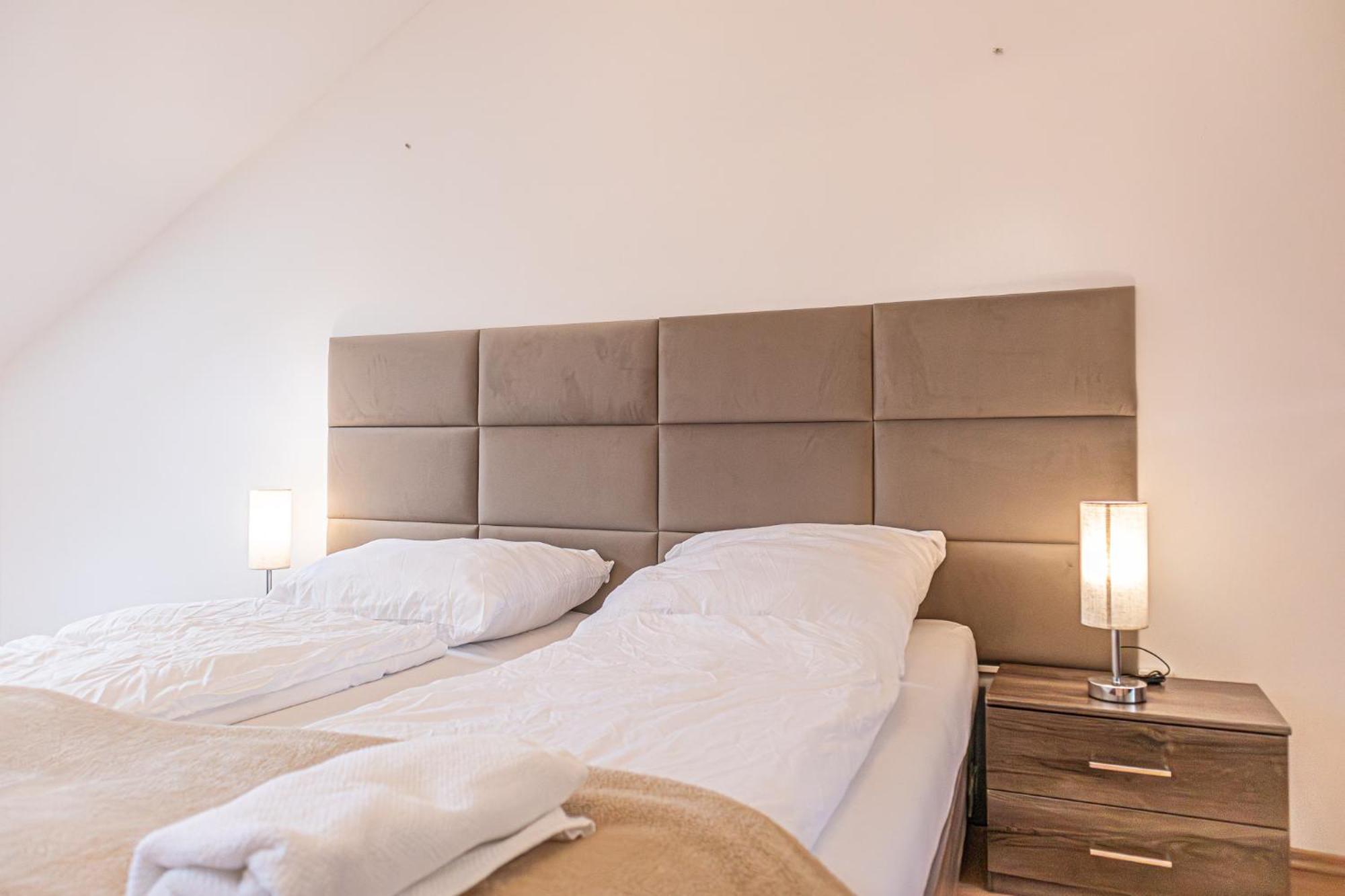 Lovely 2br Apt, Great Location - Near Schoenbrunn Apartment