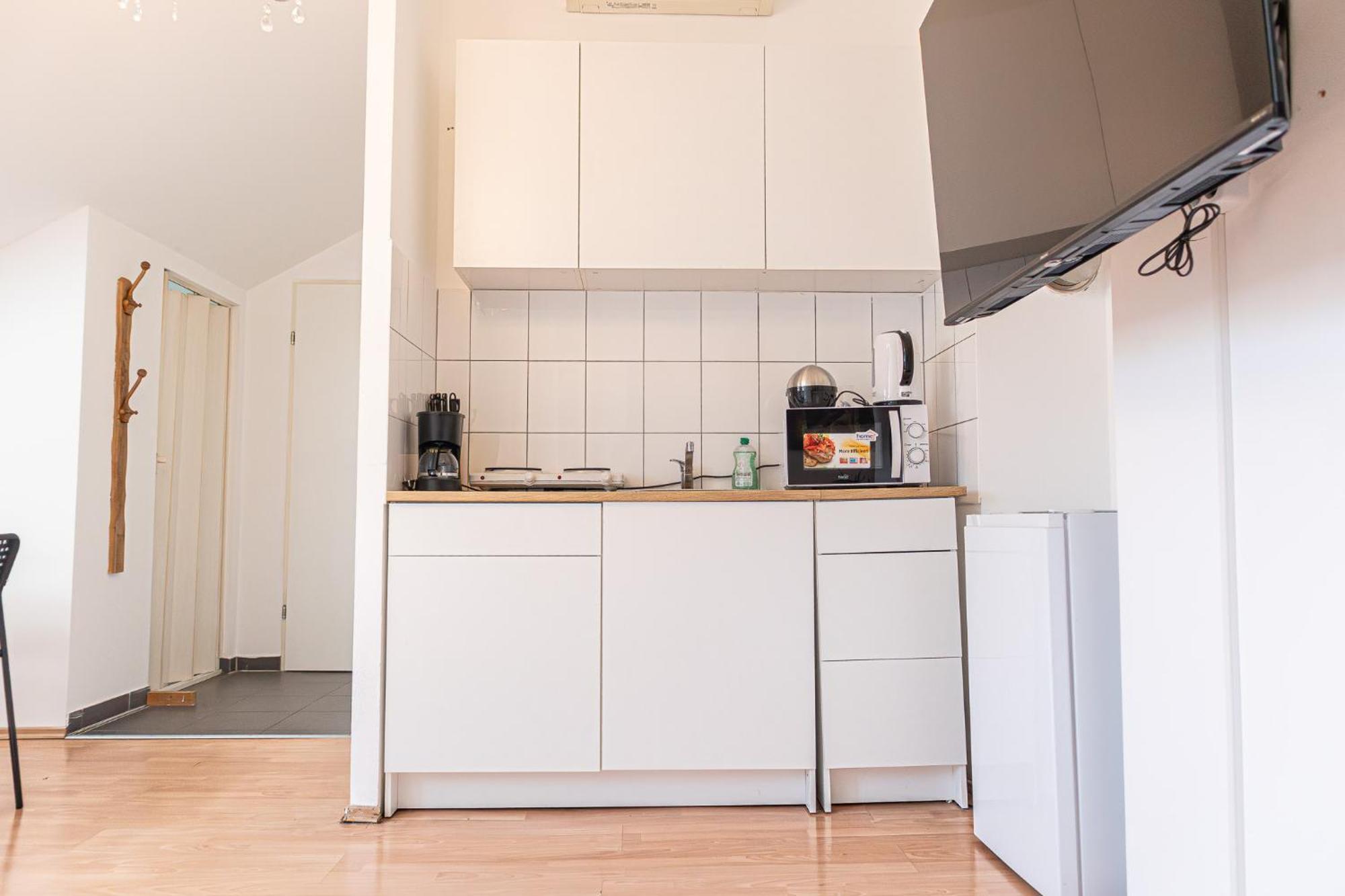 Lovely 2br Apt, Great Location - Near Schoenbrunn *